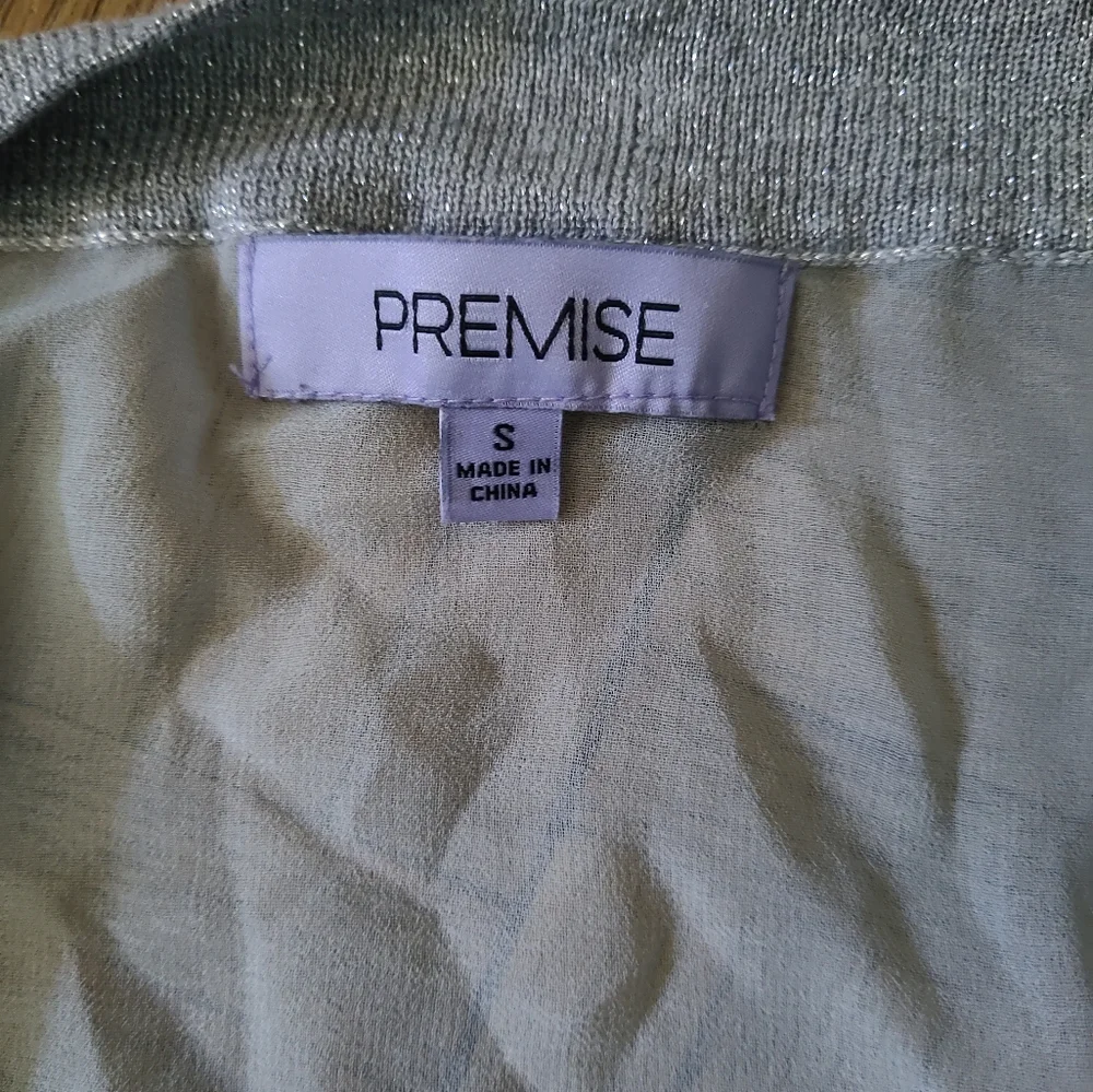 Premise Silver Metallic 3/4 Sleeve Open Cardigan